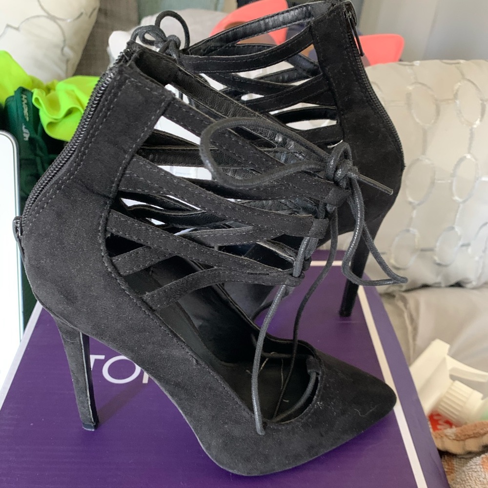 Charolette rouse, Velvet high heels 👠 worn twice!